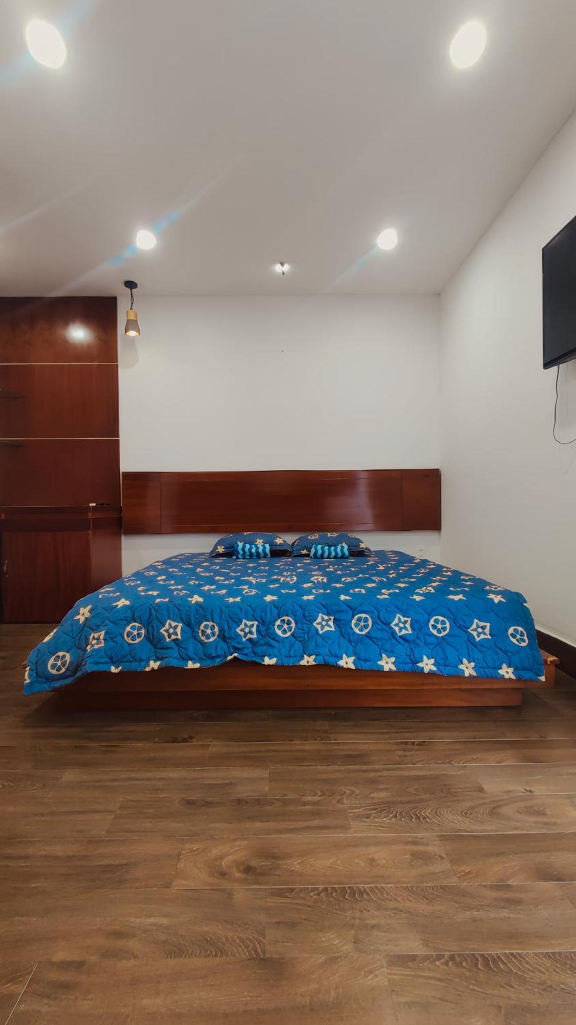 Village- With Private Bathroom In Apartment Ho Chi Minh City